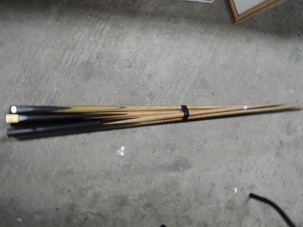 Six vintage snooker/billiard cues , Blackpool billiard works