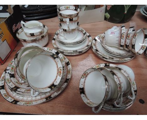 A Windsor china tea service