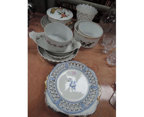 A selection of ceramics including Royal Worcester Evesham