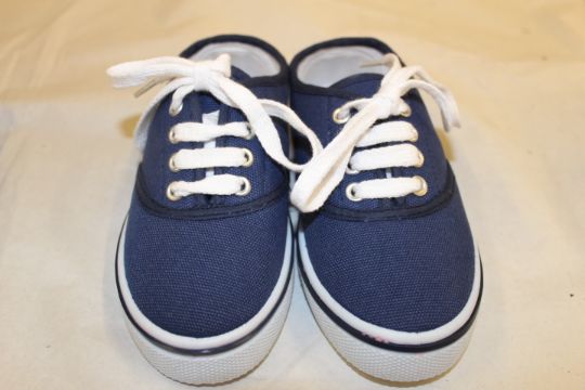 women's canvas deck shoes