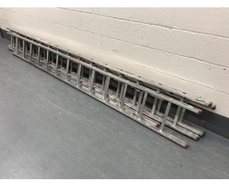 An aluminium twin section 3.5m extension ladder 