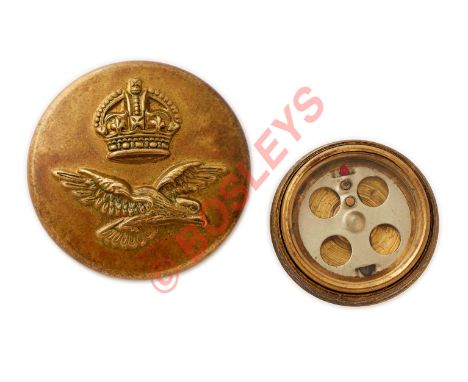 WW2 RAF Escape and Evasion Tunic Button CompassA rare attributed example appertaining to be an ordinary tunic button. When th