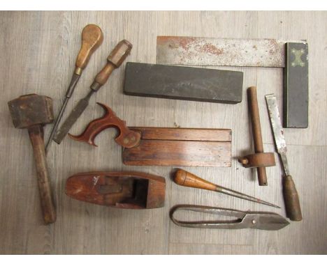 Various vintage tools including tenon saw, set square, Holland London chisel, mallet, etc