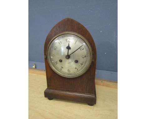 Oak cased Gothic mantel clock&nbsp;