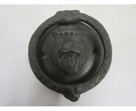 cast lion face door knocker 13cmDia