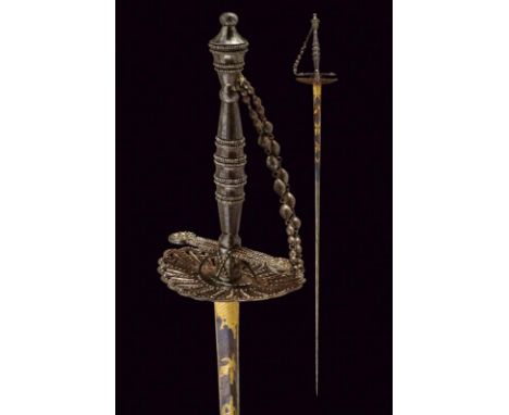 dating: first quarter of the 19th Century provenance: Europe, Nice blade of triangular section, with hollowed facets, blueing