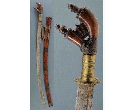 dating: End of 19th beginning of 20th Century provenance: Kalimantan, Long and strong, curved blade, forged in laminated stee