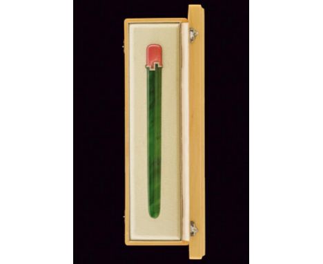 dating: 20th Century provenance: Italy, Straight blade of lenticular section, in jade, metal grip, enameled in red, with whit
