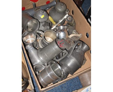 Box of assorted pewter items to include various tankards, tea pots, candlestick, plate warmer etc., together with a pair of v