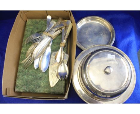 Box of assorted plated ware to include loose cutlery EPNS, silver shell spoon, servers cased fork spoon set, dish and butter 