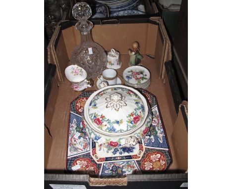 Tray of assorted items to include Booth's Floradora lidded tureen, modern Japanese bird and foliate decorated tray, continent