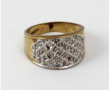 A 9ct gold ladies' dress ring, platform-set trellis design with small diamonds, size M, approx 4.2g.
