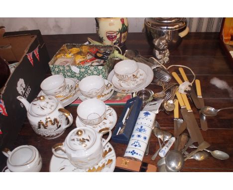 Miscellaneous Lot to include an Art Deco Icebucket, Lithophne Tea Set - See two photos