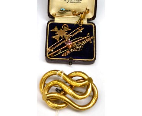 A 15ct gold bar brooch, an 18ct gold turquoise and seed pearl set bar brooch, two 9ct gold bar brooches, a 9ct gold ribbon br
