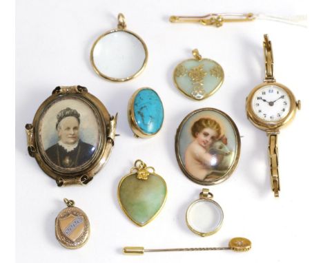 A group of jewellery comprising two Victorian portrait brooches mounted in yellow metal, two yellow metal mounted jade pendan