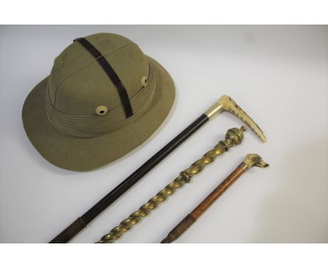 RIDING WHIP - DOG WHISTLE an interesting riding whip with the top in the form of a Dog shaped whistle, with a silver collar m