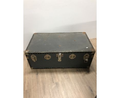 CABIN TRUNK