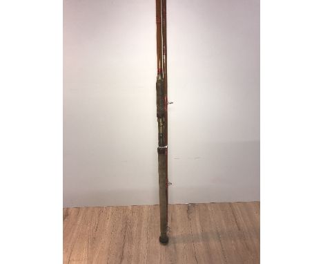 VINTAGE SPLIT CANE BEACH CASTER ROD