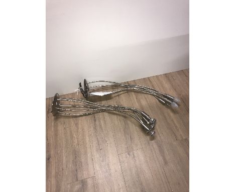 PAIR OF MULTI BRANCH CENTRE LIGHT FITTINGS