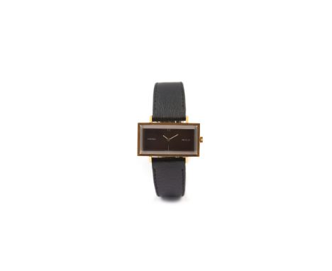 OmegaDeVille model with the ref. nº5110383. Winding mechanical movement (Cal. 620) 35973100. Yellow gold case (750/000) with 