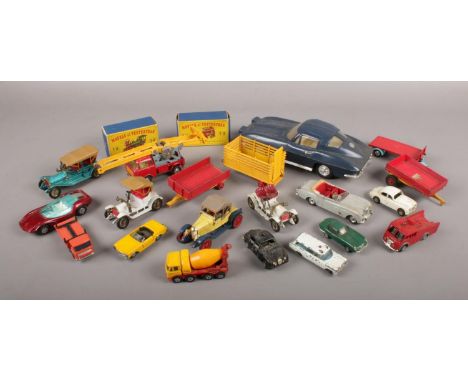 A collection of diecast model vehicles. Includes Minic Motorways, two boxed Lesney Models of Yesteryear, Dinky Bentley S2, Co