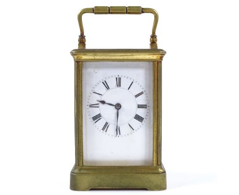 A French 8-day brass-cased carriage clock, striking on a gong, case height 13cm 