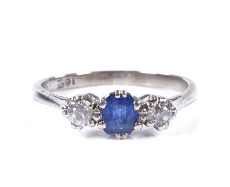 An 18ct white gold 3-stone sapphire and diamond ring, setting height 5.5mm, size O, 2.8g 