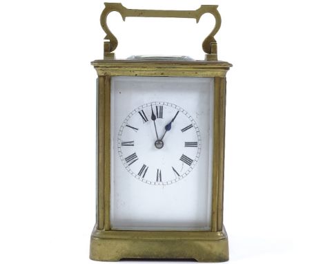 A French 8-day brass-cased carriage clock, striking on a gong, case height 13cm 
