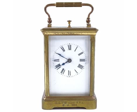 A French 8-day brass-cased carriage clock, repeat movement striking on a gong, case height 11.5cm 