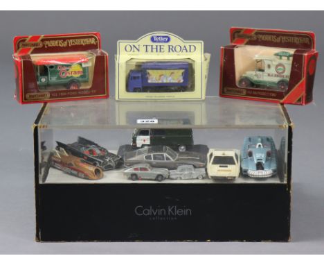 Twenty-eight various scale models by Corgi &amp; others, boxed &amp; unboxed. 