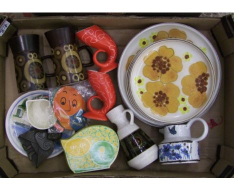 A mixed collection of ceramic items to include: Denby dinnerware, Goebel milk jug, Carlton ware money box, midwinter etc ( 1 