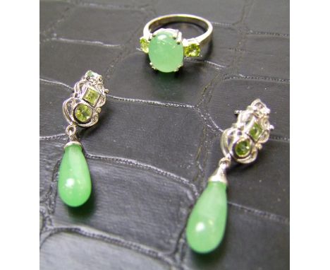 Jade Type Silver Ring &amp; Earring Set: 