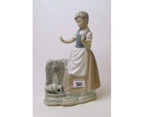 Lladro / Nao figure of a girl with water pump: 