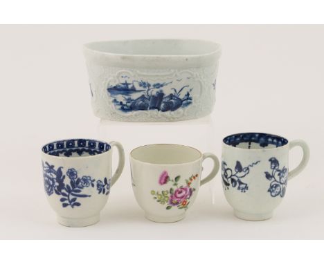 Worcester blue and white meat pot, circa 1758-70, decorated in the leaning rock fisherman pattern, within relief moulded vign