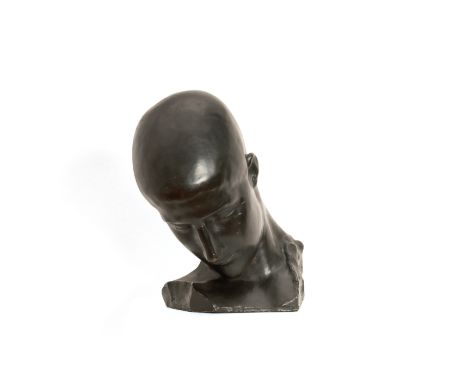 George Minne (1866 Gent - 1941 Sint-Martens-Latem, Belgien)Kopf des knienden Jünglings, Bronze, dunkel patiniert, Höhe 25 cm,