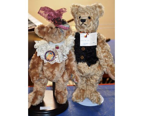 VINTAGE DISNEYLAND TEDDY BEAR ON STAND &amp; VINTAGE VANDEPAEPELIERE TEDDY BEAR ON STAND     