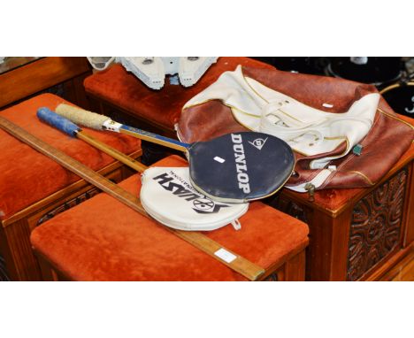 VINTAGE HOLDALL, 2 VINTAGE BADMINTON RACQUETS &amp; METER STICK     