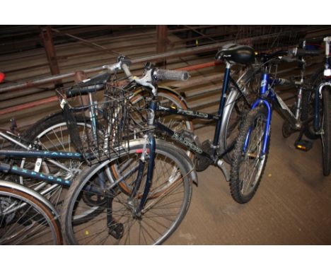 A ladies Radford bicycle 
