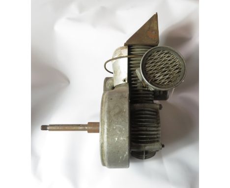 VINCENT SINGLE CYLINDER 2 STROKE MOTOR, LONG SHAFT, ENGINE STAMPED TO7/AU/91F/3456