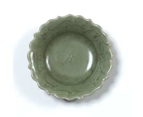 Small Longquan celadon dish Chinese, Ming dynasty (1368-1644) decorated to the centre with foliate sprays, with bracket-lobed