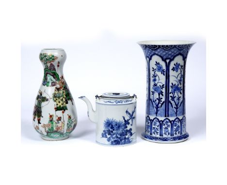 Three porcelain pieces Chinese,19th/20th Century to include a famille verte vase with painted hunting scene, Kangxi mark 27cm