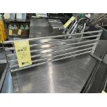 Rack Mural Tubulaire, en Acier Inox. 32''