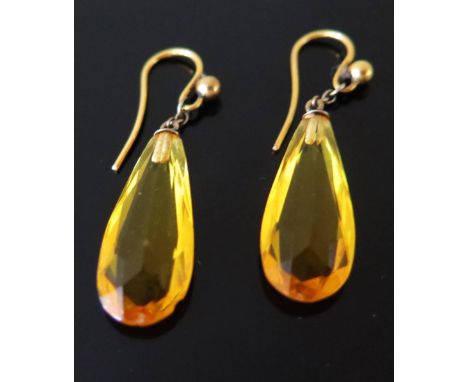 A Pair of Vintage Costume Earrings