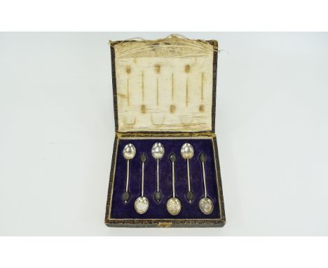 Art Nouveau - Boxed Set of ( 6 ) Six Silver Coffee Spoons with Coffee Bean Tops. Hallmark Birmingham 1902. Spoons In Good Con