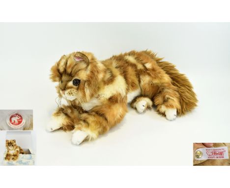 Steiff - Vintage Ltd and Numbered Edition Mizzy Maine Coon Cat Masterpiece. Made from Soft Woven Fur and Painted with Tabby M