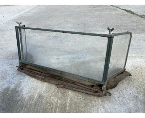 An Auster folding rear screen.