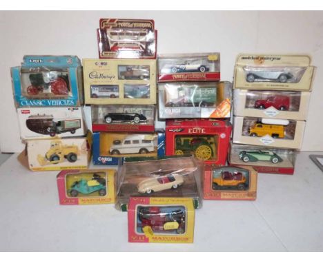 18 boxed die-cast vahicles, Corgi mail van, Thorneycroft van, Jaguar E-Type, Persil van, Norwed Rover, Dinky tractor dozer an