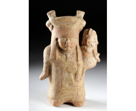 Pre-Columbian, Gulf Coast Mexico, Veracruz (Vera Cruz), Nopiloa style, Late Classic Period, ca. 550 to 950 CE. A fabulous hol