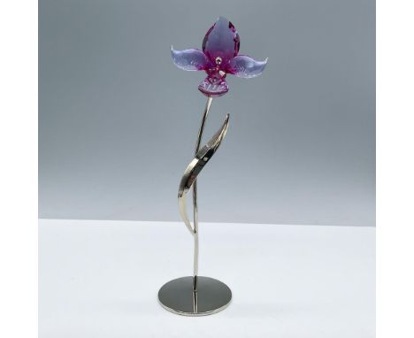Beautiful fuchsia rain crystal flower blooming from rhodium-plated stem. Comes with removable base. Tropical Flowers collecti