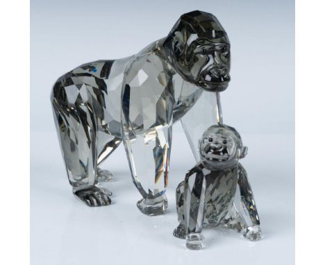 This dynamic duo is crafted from black crystal and features black eyes. From the Endangered Wildlife series. SCS 2009 Annual 